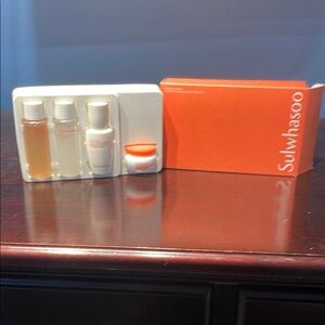 Sulwhasoo Skincare Set Bestsellers Kit